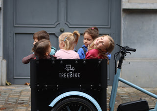 Plus grand, plus spacieux : Le Family School est là pour transporter toute la tribu !